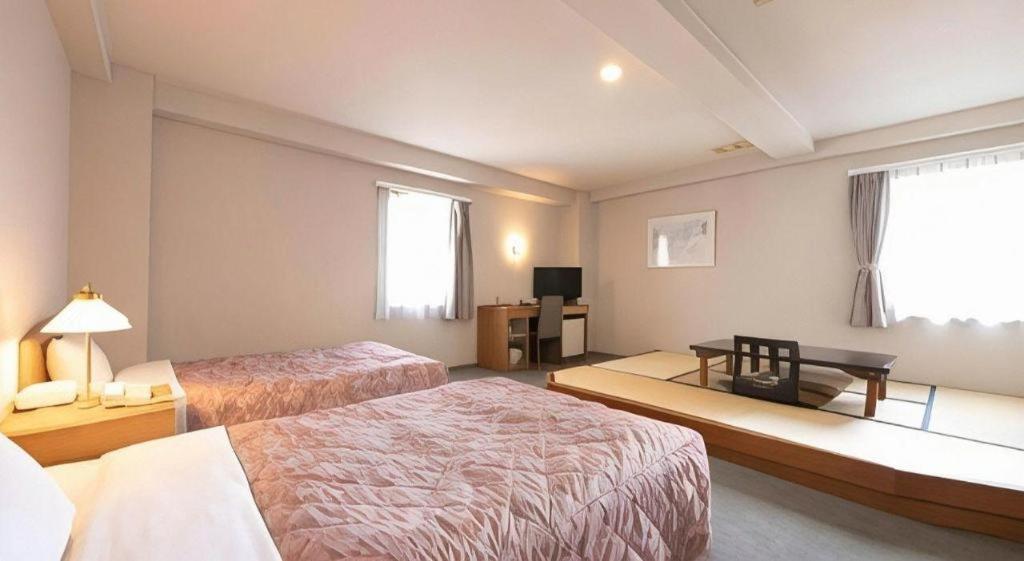 Main Hotel Miyakonojō المظهر الخارجي الصورة